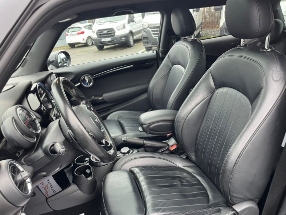 MINI Mini F56 Mini JCW-010.jpg
